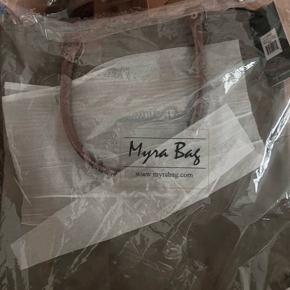 Myra Bag-LAST 1-Stardom Star accents *Army Green canvas/leather up-cycled bagNWT - Picture 4 of 9